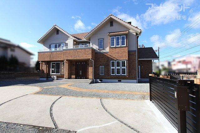 Renovated 5-Bedroom House on 200 Tsubo Plot in Himeji - Thumbnail 2