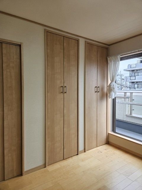 3LDK House for Sale in Neyagawa, Osaka - 84.55 sqm - Thumbnail 4