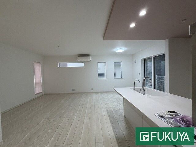 Modern 2LDK House in Kobe Suma Ward | 2023 Build with Parking - Thumbnail 3