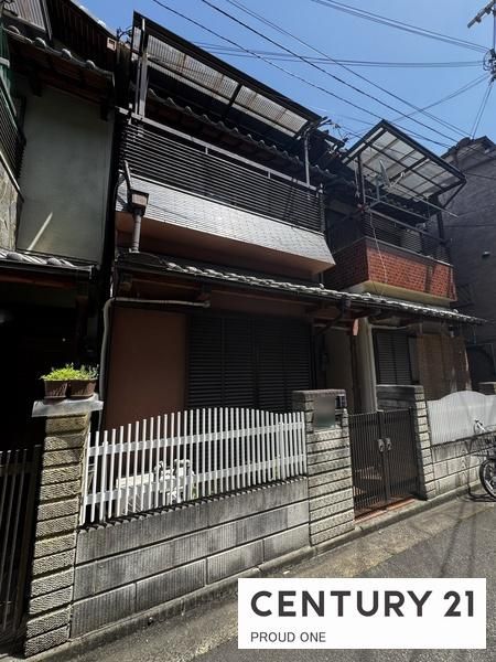 3DK House for Sale in Yodogawa-ku, Osaka | 12 Min Walk to Kanzakigawa Stn - Thumbnail 2