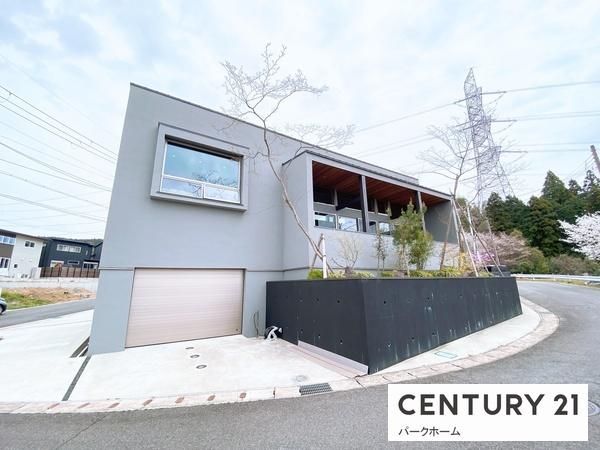 Modern 2021 House with Spectacular Views in Ujitawara, Kyoto - Thumbnail 4