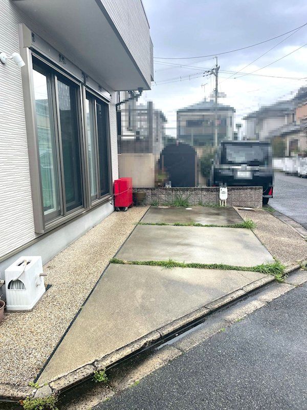 South-Facing 3LDK Wooden House in Kyoto's Takagamine - Thumbnail 3