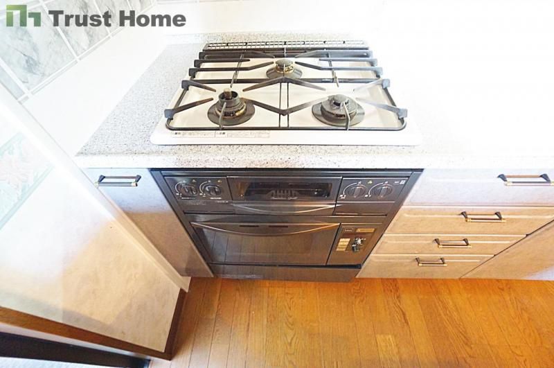 4DK Detached House for Sale in Kobe's Higashinada Ward - Thumbnail 3