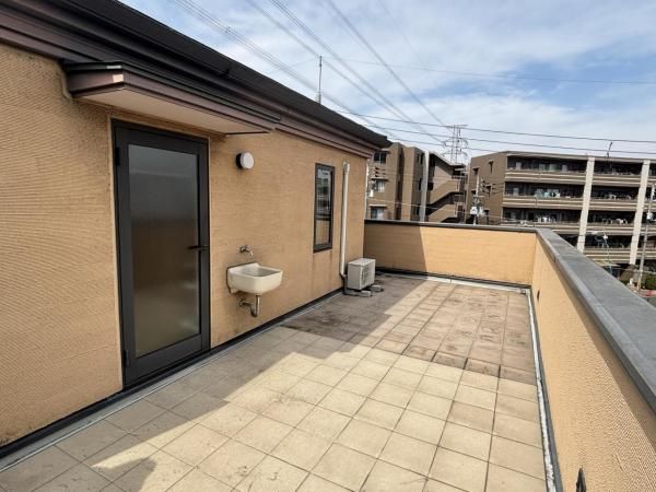 3SLDK Detached House with Office Space near Matsui-Yamate Station, Kyoto - Thumbnail 2