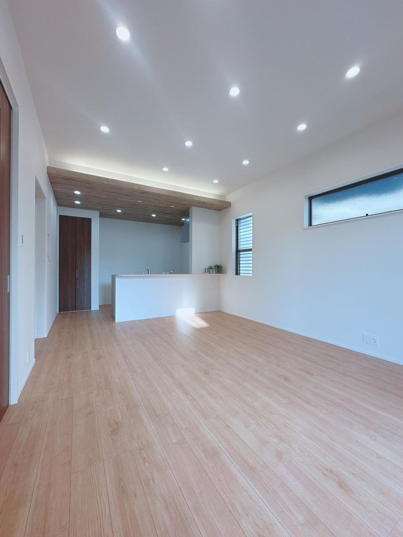 Modern 3LDK House for Sale in Umehara, Wakayama City - Thumbnail 3