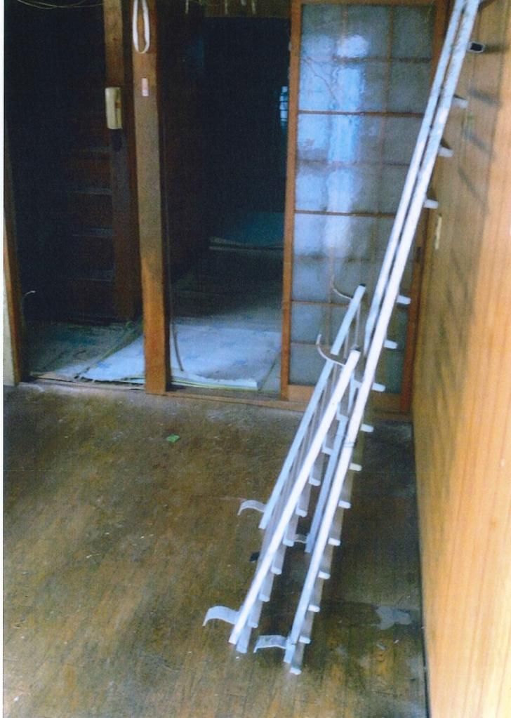 3DK Terraced House for Sale near Yao Station, Osaka - Thumbnail 2