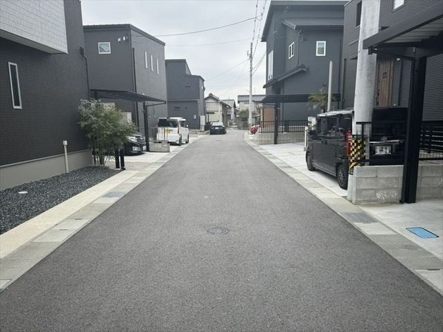 4LDK Modern House for Sale in Kawagoe-cho, Mie - Thumbnail 2