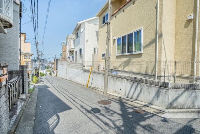 2016 Built 3LDK House for Sale in Sakai, Osaka - Thumbnail 2
