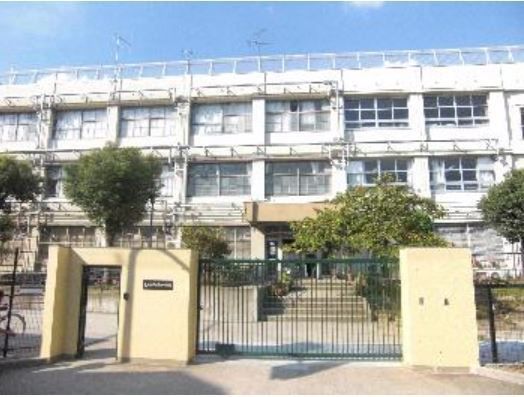 4LDK Steel Frame House for Sale in Higashiosaka, Osaka - Thumbnail 4