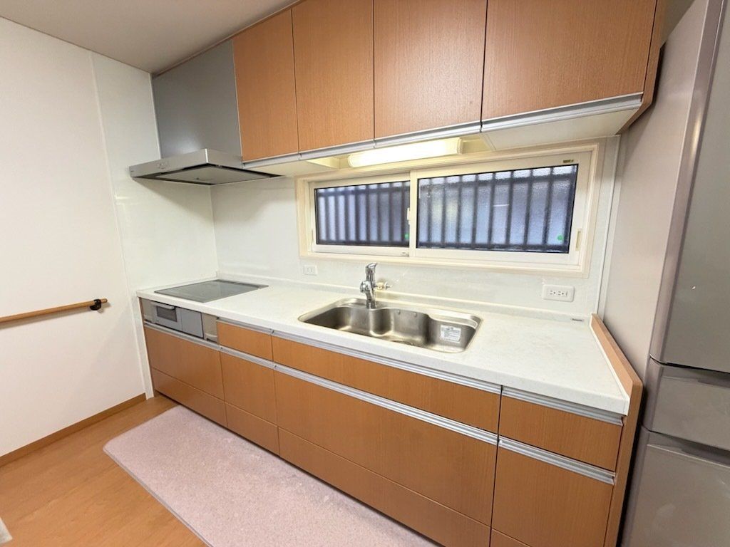 5LDK Detached House for Sale in Kashiwara, Osaka - Thumbnail 2