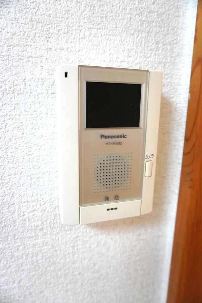 1941 Wooden 3DK House for Sale in Higashisumiyoshi, Osaka - Image 1