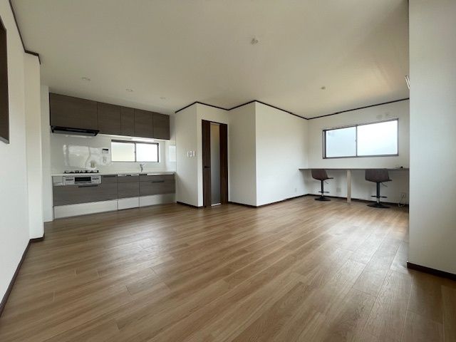 Renovated 3LDK Steel House in Shijonawate, Osaka - 1700万 - Thumbnail 3