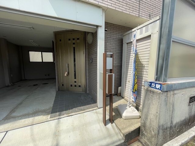 Renovated 3LDK Steel House in Shijonawate, Osaka - 1700万 - Thumbnail 2
