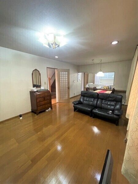 4LDK Wooden House for Sale in Kuwana, Mie | 124 sqm - Thumbnail 2