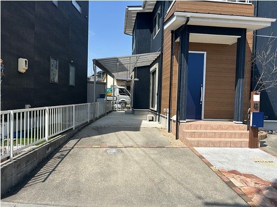 4SLDK House for Sale in Yokkaichi, Mie - 117m2 - Thumbnail 3