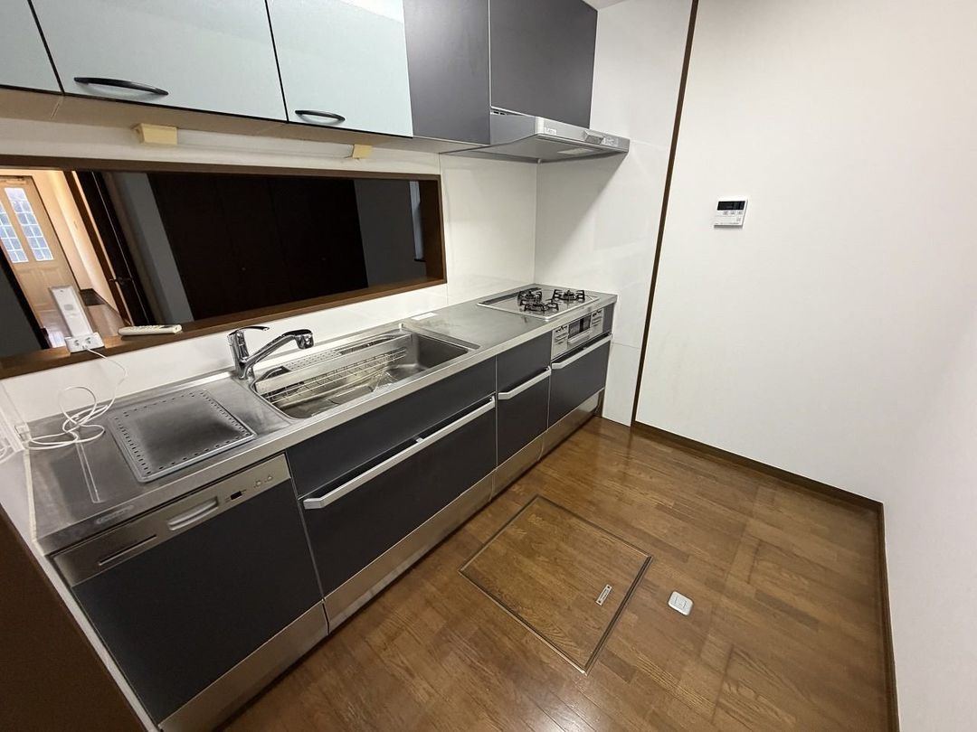 4LDK House in Katsuragi, Nara for Sale - Thumbnail 2