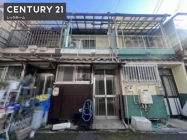 Terraced House for Sale in Daito City, Osaka - 4K, 42.78 sqm - Thumbnail 2