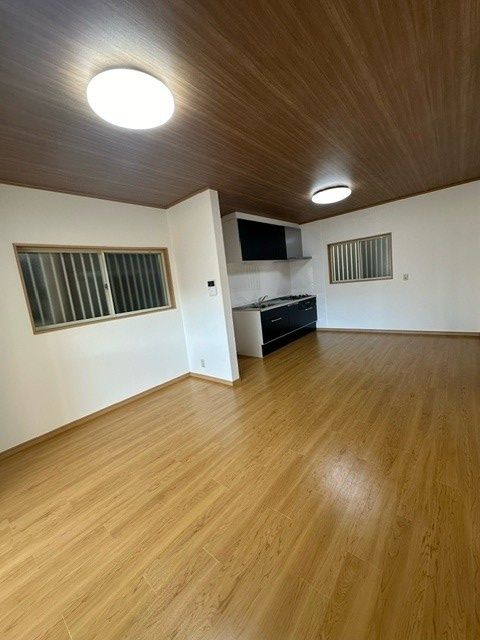 4LDK Detached House for Sale in Moriguchi, Osaka | 98.21 sqm - Thumbnail 3