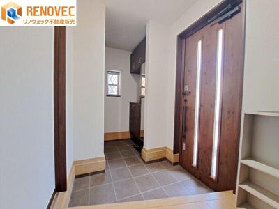 3SLDK House for Sale in Sakasegawa, Minami-ku, Sakai, Osaka — Front_door, Minami, Osaka
