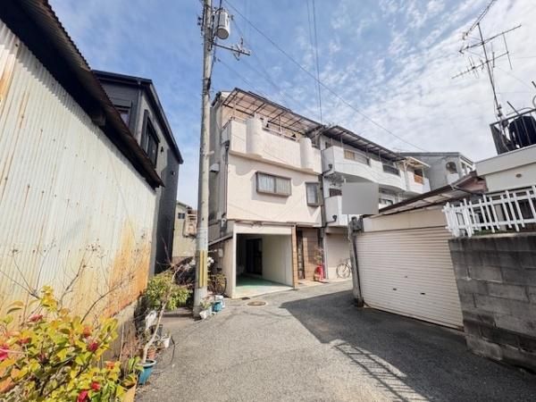 3LDK Wooden House for Sale in Higashiosaka, Osaka - Thumbnail 3