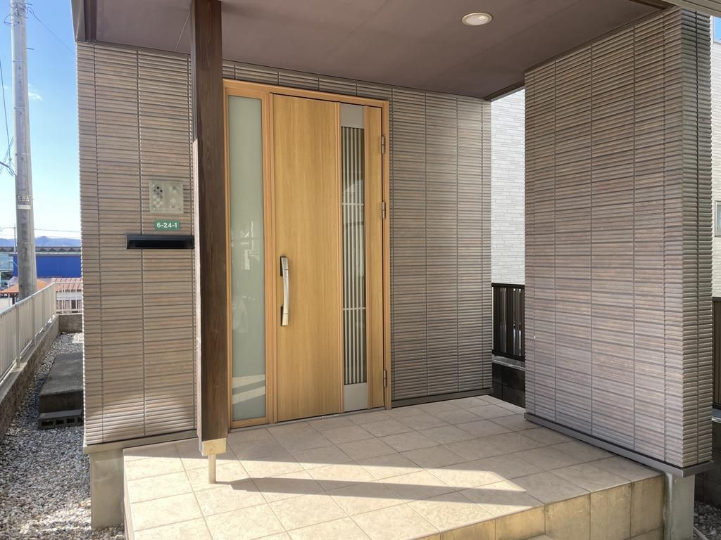 4SLDK House with Solar Power in Sabae, Fukui | 3 Car Parks - Thumbnail 3