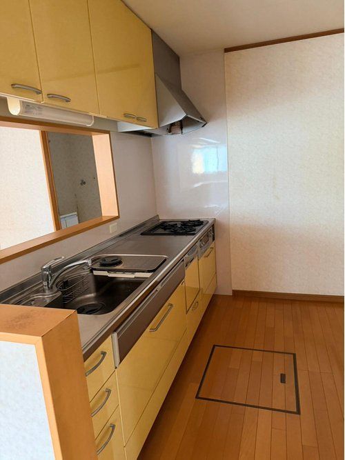 3SLDK Detached House for Sale in Izumi City, Osaka - Thumbnail 3