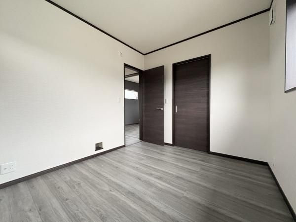 Modern 3LDK House for Sale in Miyazaki City, Miyazaki - Thumbnail 4