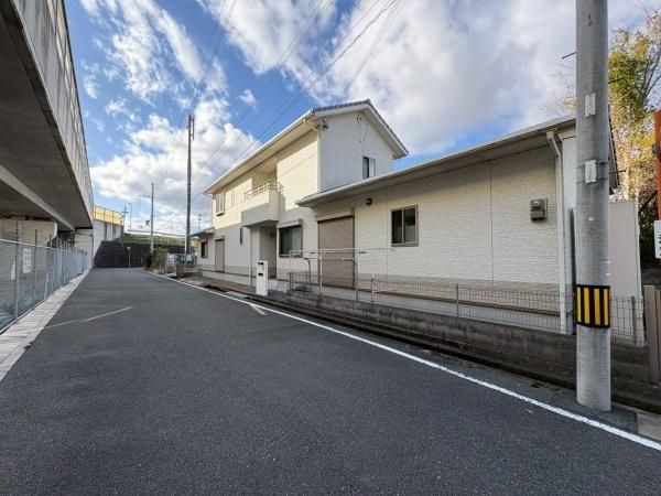 4LDK All-Electric House for Sale in Wakayama City - Thumbnail 3