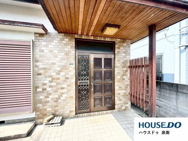 4DK Detached House for Sale in Hakozaki, Hannan City, Osaka - Thumbnail 2