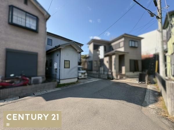 3LDK House for Sale in Negoro, Iwade City, Wakayama - Thumbnail 2