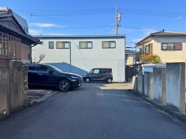 5DK Detached House for Sale in Yokkaichi, Mie - 116.91sqm - Thumbnail 2