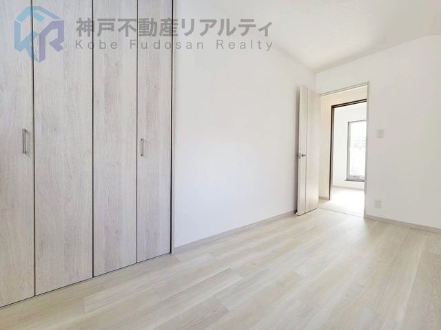 Renovated 3LDK House Near Kobe Station with Garage | Kobe Hyogo - Thumbnail 4