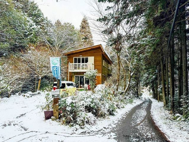 Forest House with Stream in Kawachinagano, Osaka - 2LDK - Image 1