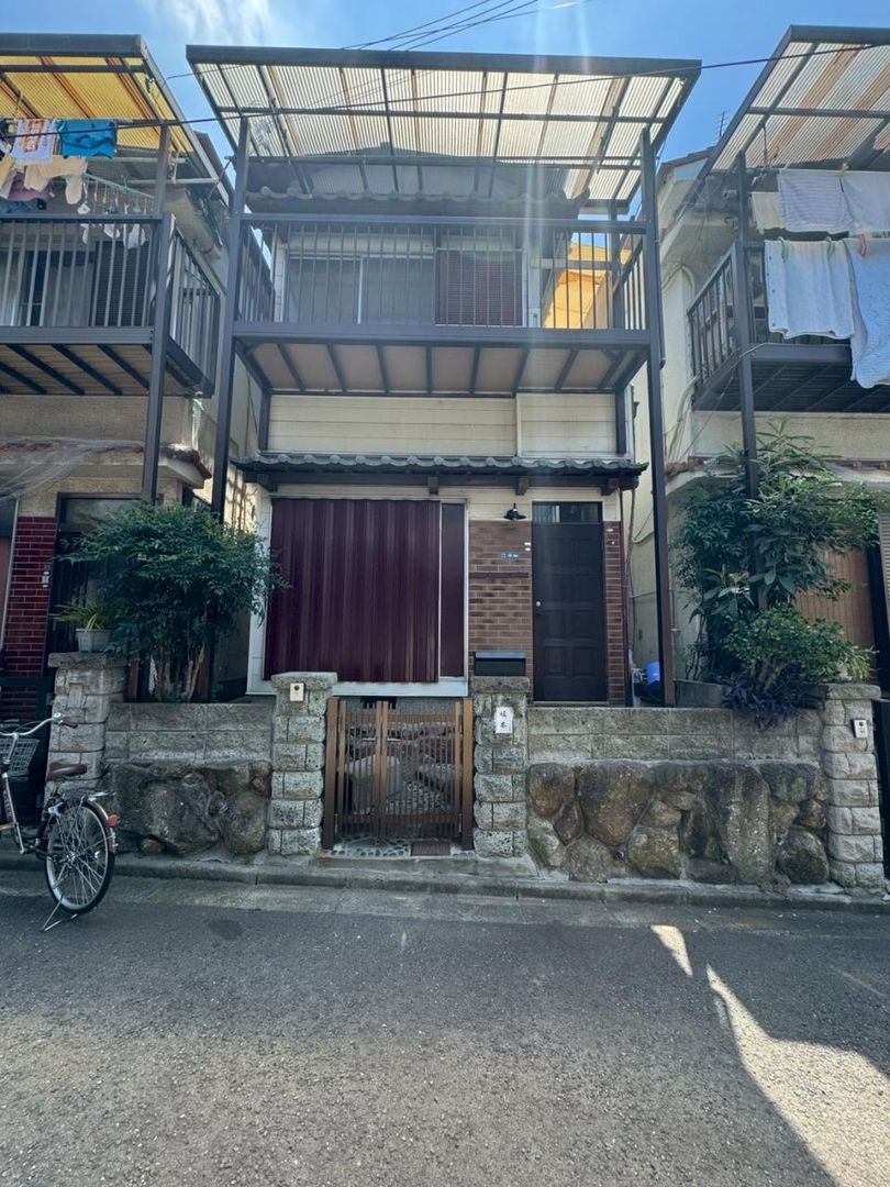 Renovated 4LDK House for Sale in Izumi, Osaka - Investment Ready - Thumbnail 2