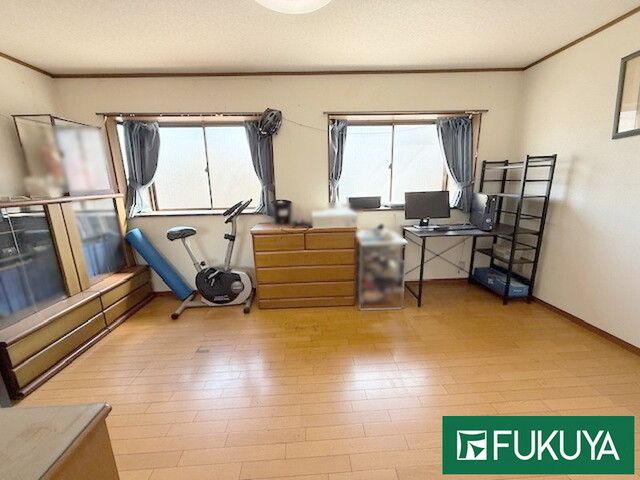3LDK House with Workshop in Ikuno-ku, Osaka - 182 sqm - Thumbnail 4