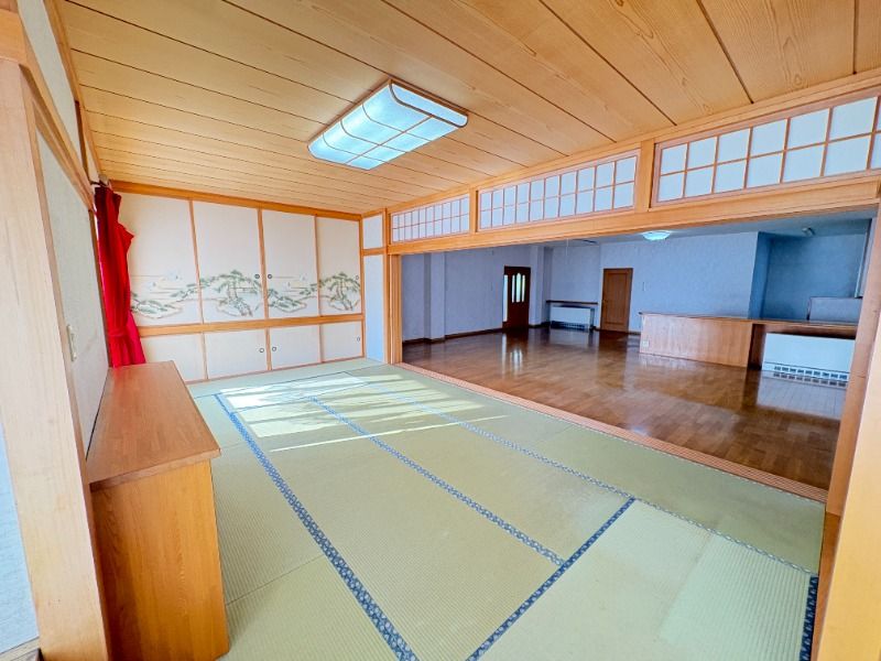 Shop-House for Sale in Hakodate with 3-Story SRC Build - Thumbnail 2