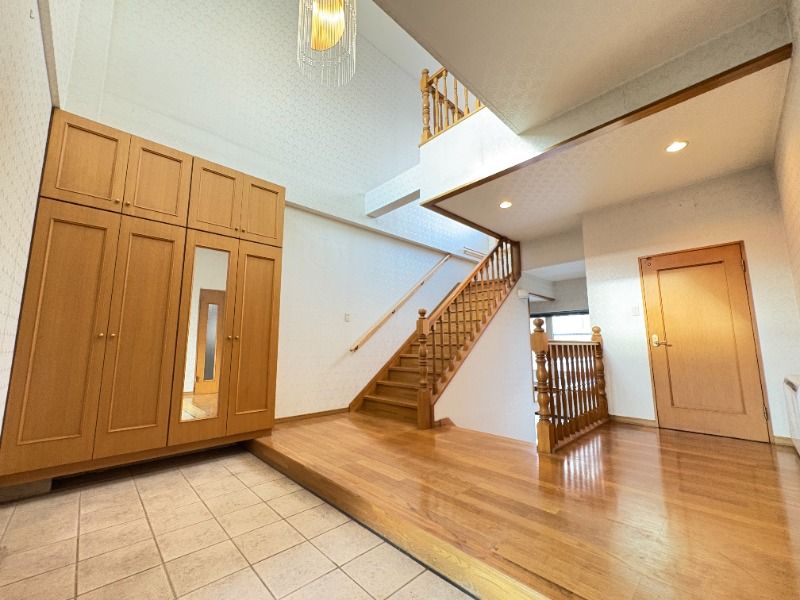 Shop-House for Sale in Hakodate with 3-Story SRC Build - Thumbnail 3