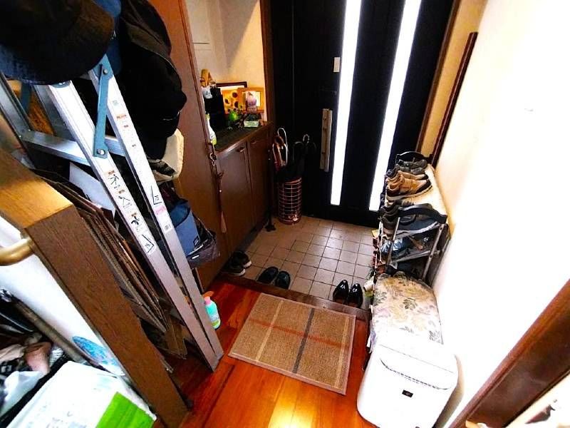 3LDK Detached House for Sale in Tomigusuku, Okinawa - 93.94m2 - Thumbnail 2