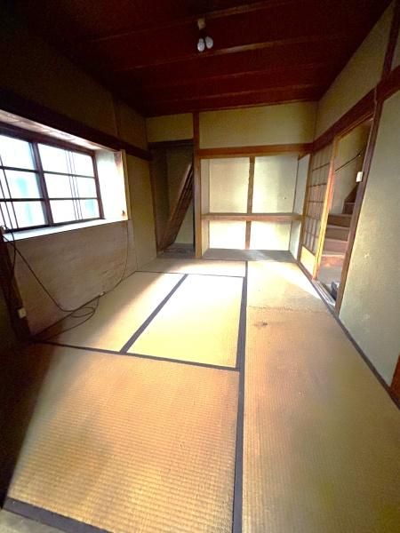 3DK Wooden House for Sale near Makio Station, Minoh - Thumbnail 2