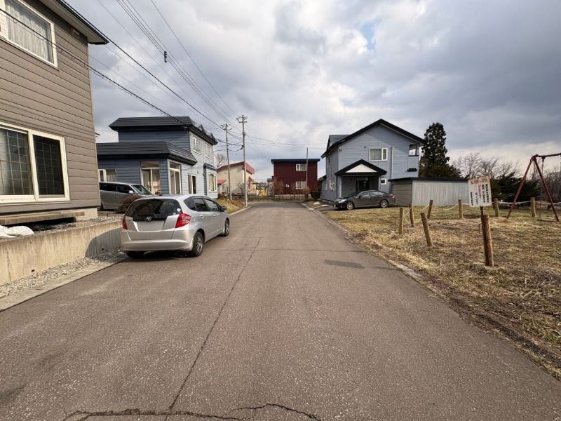 4LDK Detached House for Sale in Nanae, Hokkaido - Renovated 2024 - Thumbnail 2