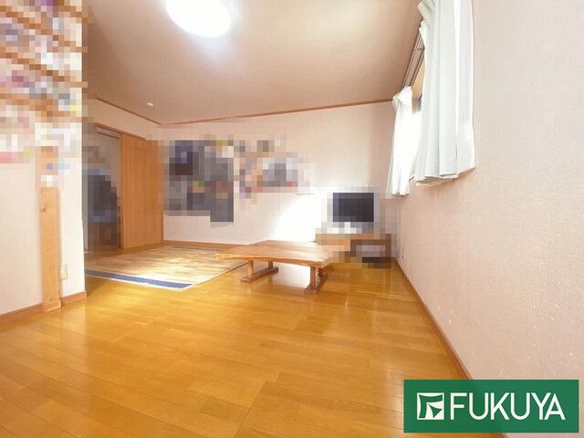 5LDK Detached House for Sale in Suita, Osaka - 124.62㎡ - Thumbnail 4