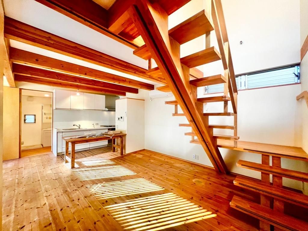 Renovated 3SLDK Corner Lot House for Sale in Sakai, Osaka - Thumbnail 3
