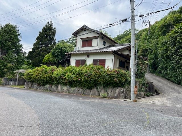 Vacant 4DK House with Lake View in Sanda, Hyogo - Thumbnail 2