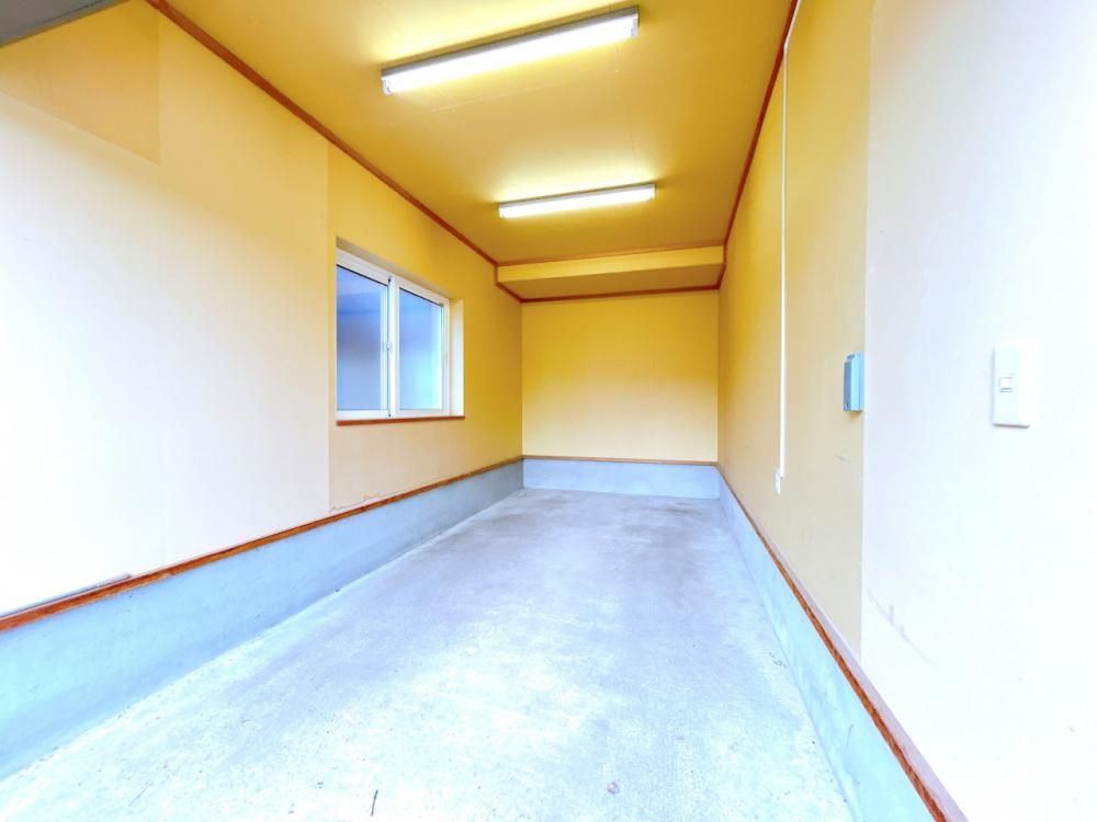 Renovated 4LDK House with Ocean View in Otaru, Hokkaido - Thumbnail 2