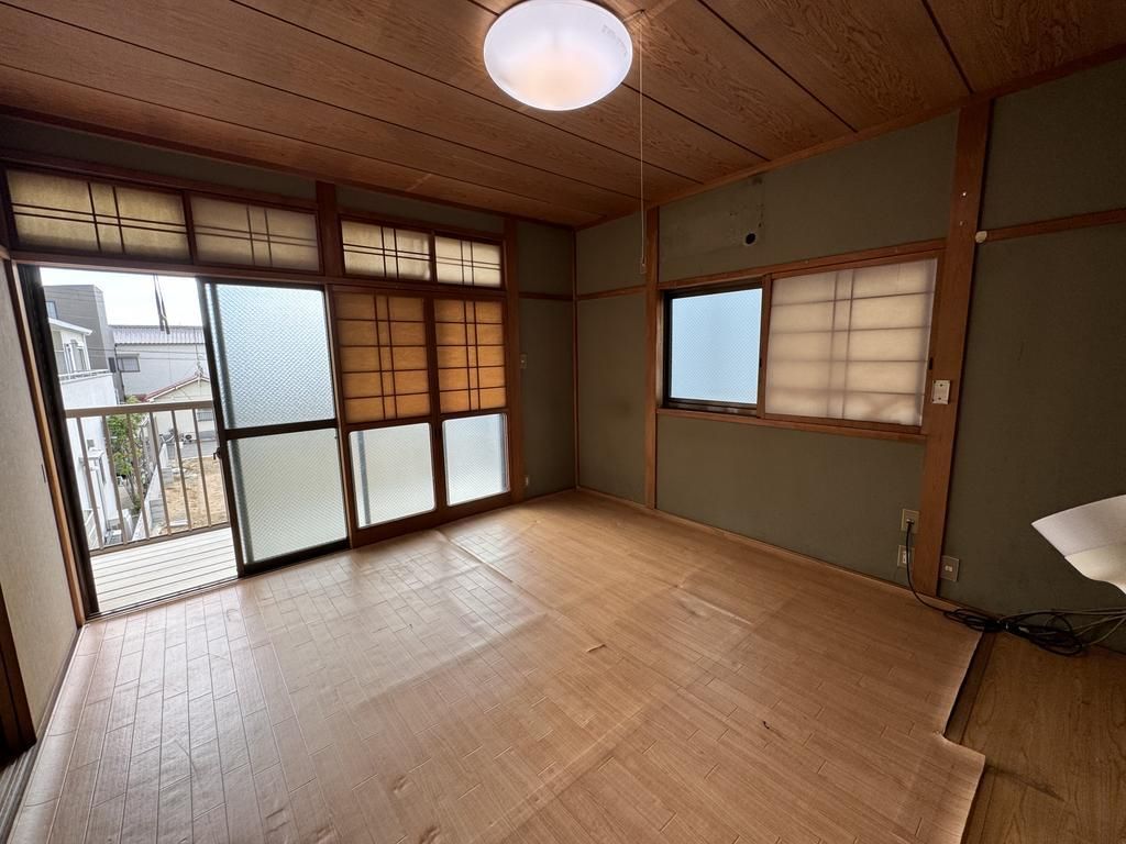 3LDK Shop-Equipped House in Akashi, Hyogo - Thumbnail 4