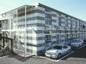 1K Apartment for Rent in Minami Ward, Kumamoto City - Image 1