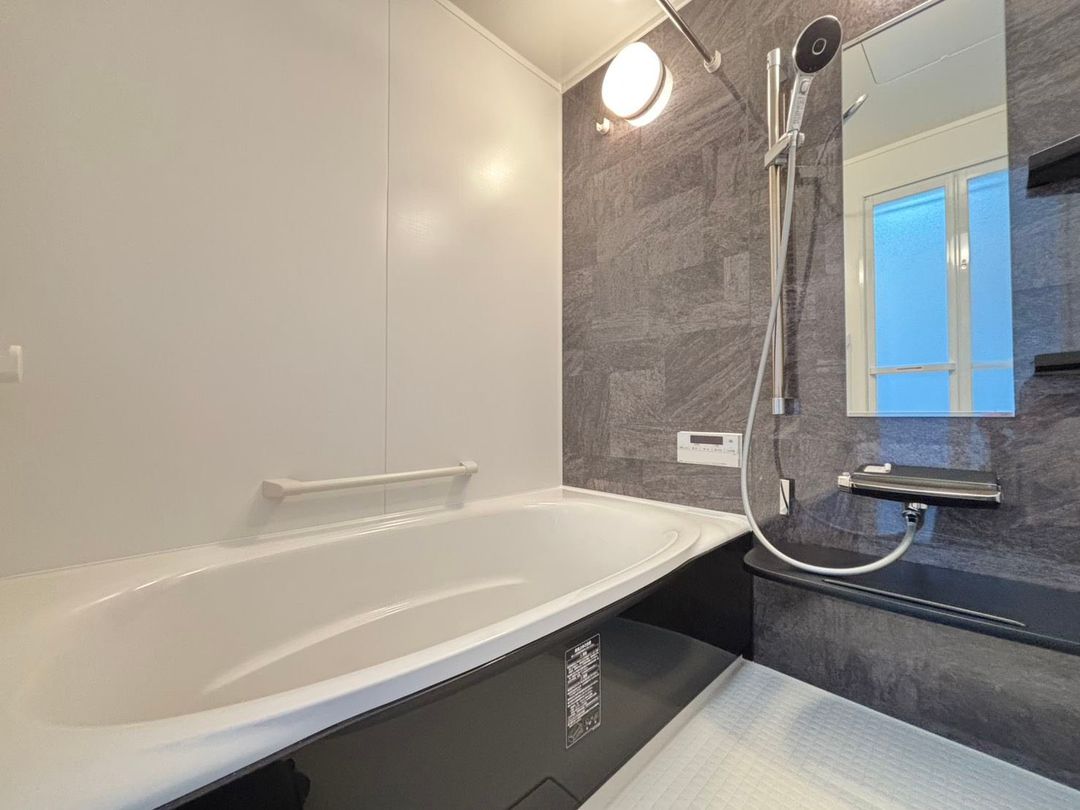 5LDK House for Sale in Sanda, Hyogo - Corner Lot, Renovated - Thumbnail 4