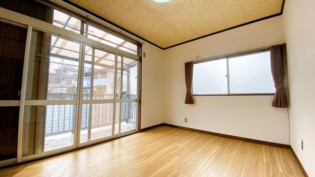 4LDK House for Sale Near Tomio Station, Nara City - Thumbnail 3