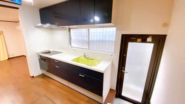 4LDK House for Sale Near Tomio Station, Nara City - Thumbnail 4