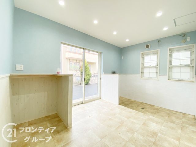 4LDK All-Electric Corner Lot House for Sale in Sakai, Osaka - Thumbnail 2